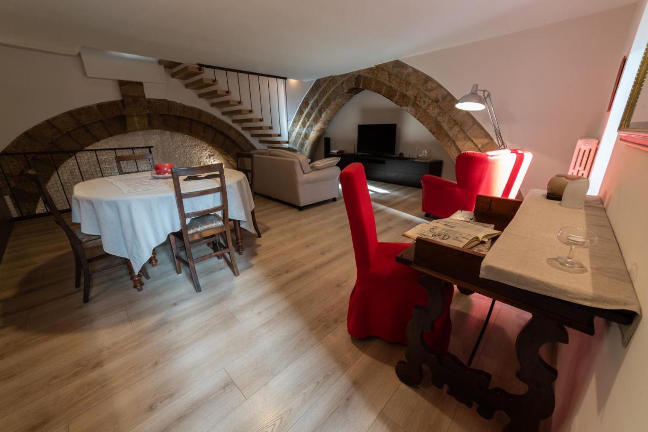 Home In Orvieto - Corso Cavour ภายนอก รูปภาพ